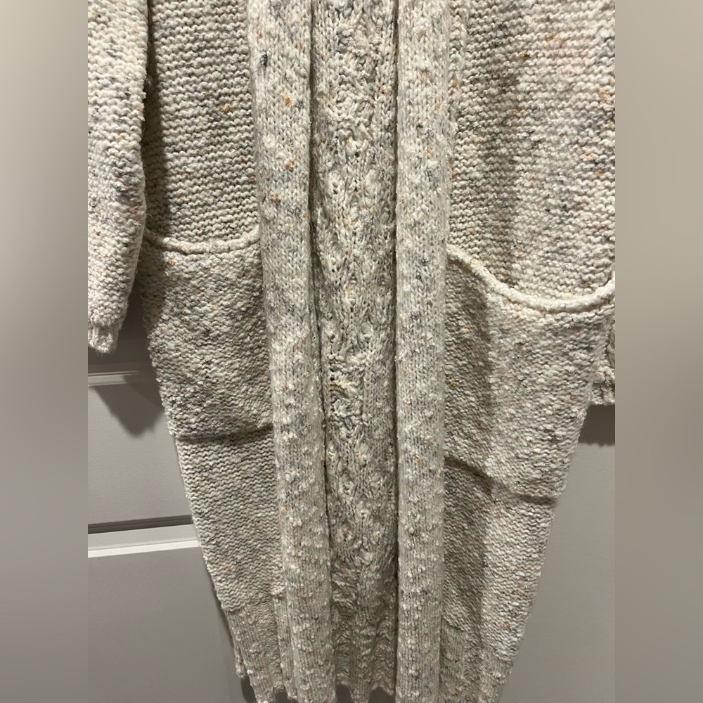 NWOT Anthropologie Pilcro Textured Knit Sweater in Cream and Gray - Picture 3 of 7